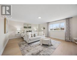 1870 Larksmere Court, Pickering, ON L1V6E3 Photo 18