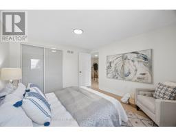 1870 Larksmere Court, Pickering, ON L1V6E3 Photo 23