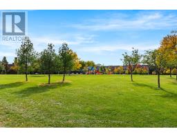 34 Carnahan Terrace, Toronto, ON M4E0B2 Photo 28