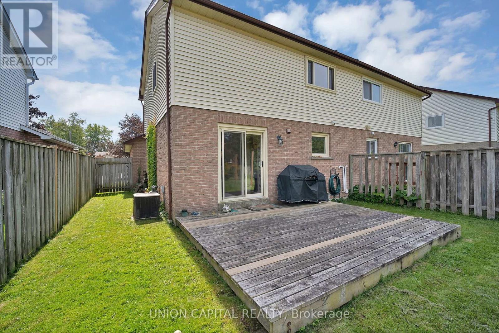 73 HUMPHREY DRIVE - 35