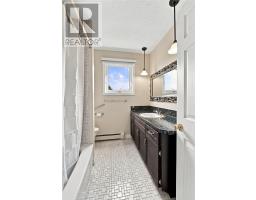 43 Glendale Avenue thumbnail 15
