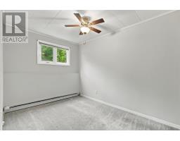 43 Glendale Avenue thumbnail 27