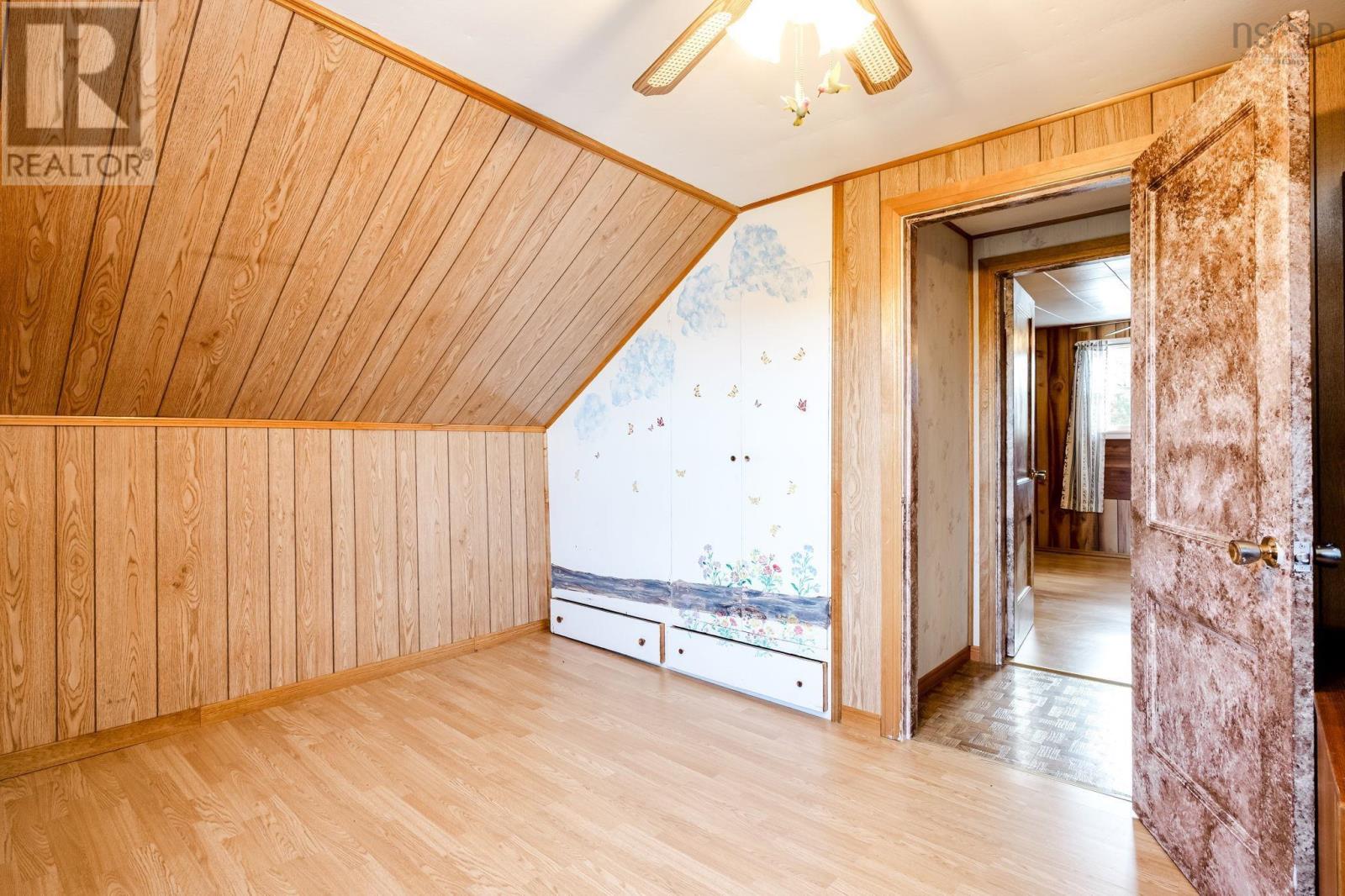 1815 Lakewood Road - 33