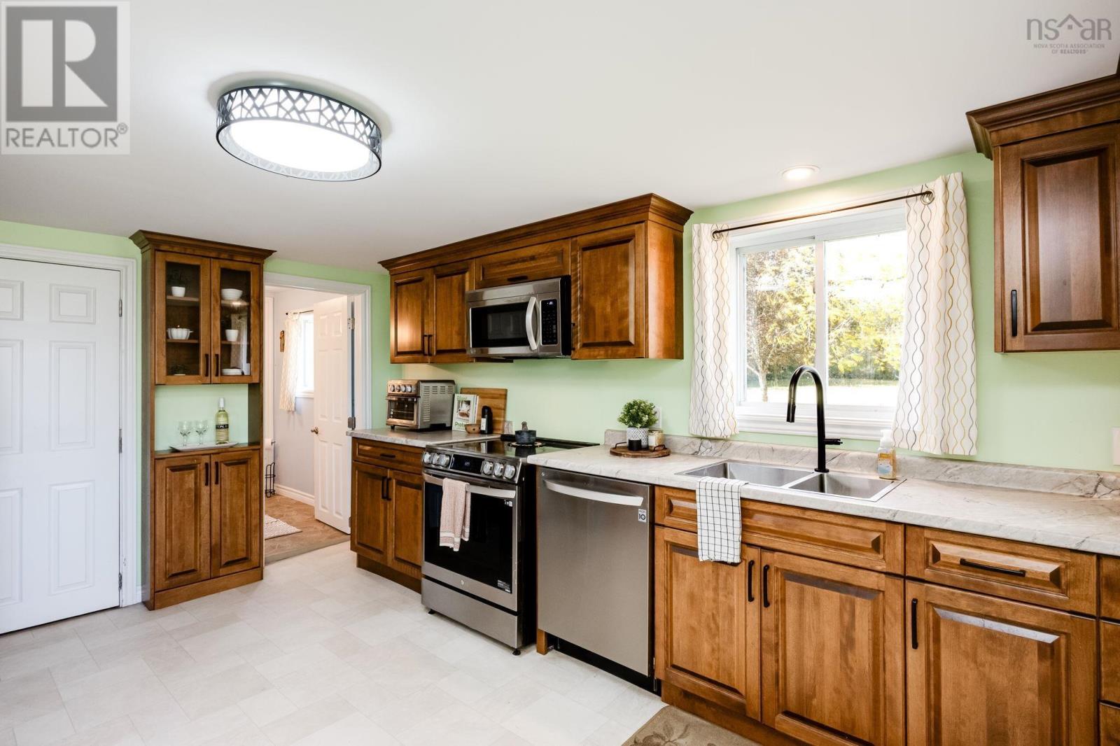 1815 Lakewood Road - 7