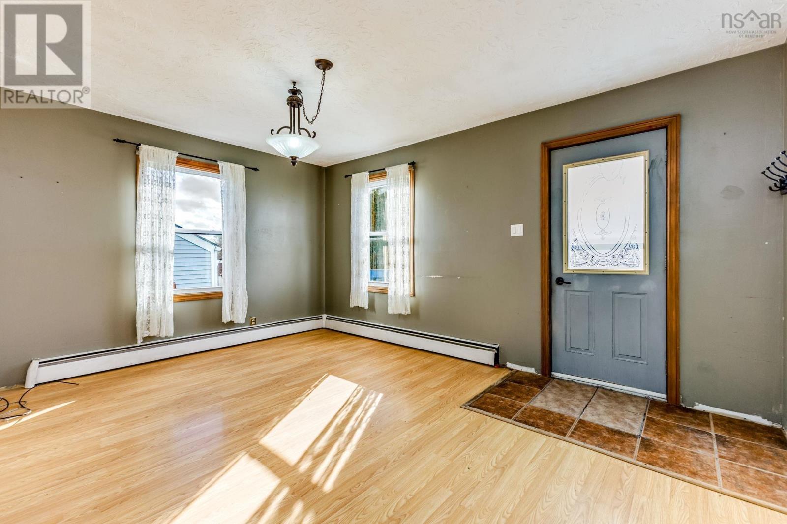 76 Poplar Street - 4