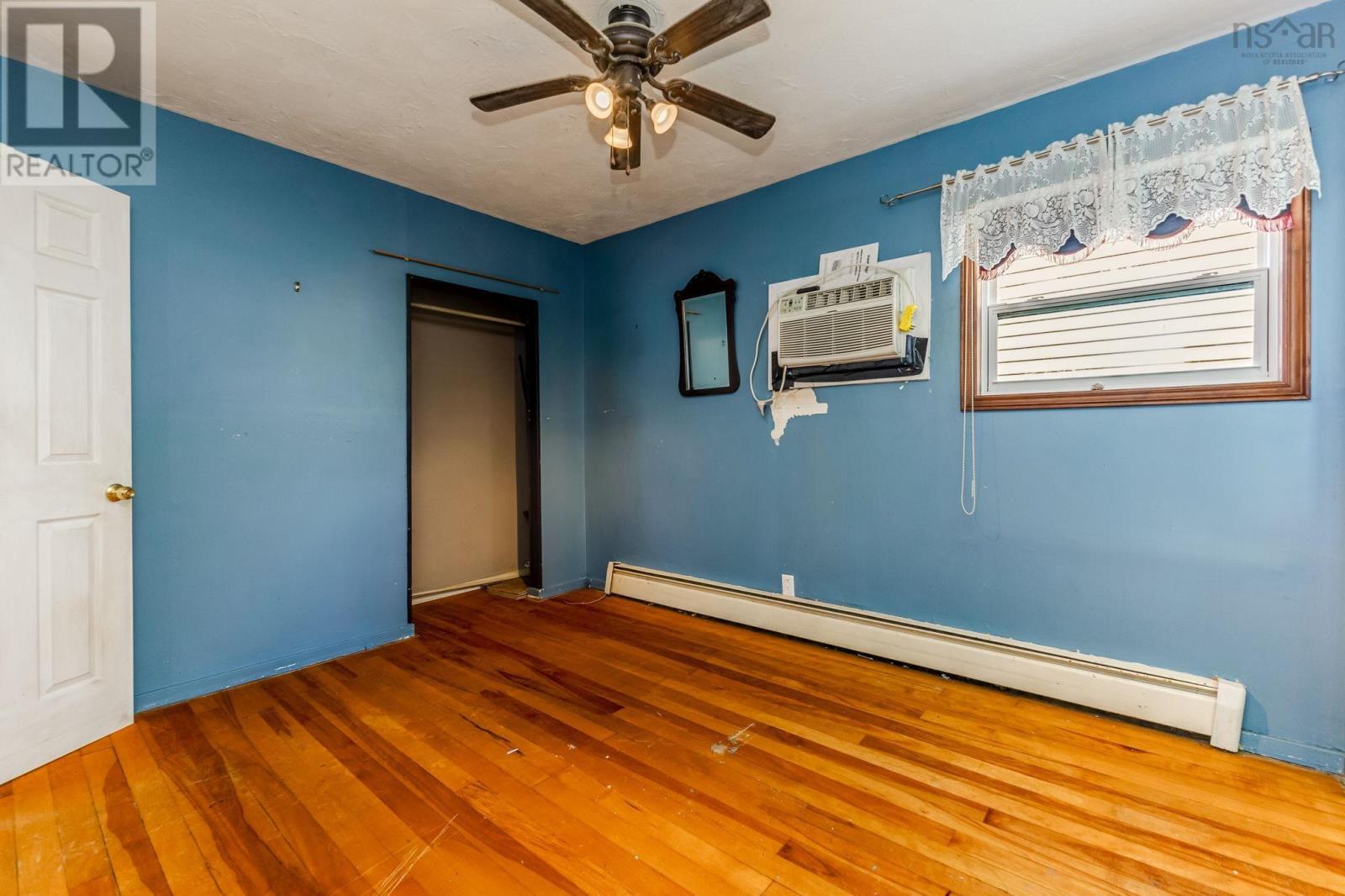 76 Poplar Street - 10
