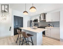 15 Canton Lane, Whitchurch Stouffville, ON L4A4W8 Photo 12