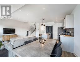 15 Canton Lane, Whitchurch Stouffville, ON L4A4W8 Photo 20