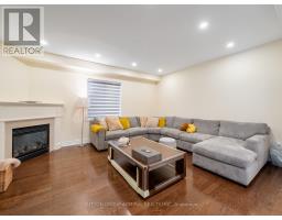 Mud room - 40 Trudeau Drive, Vaughan, ON L4H0T9 Photo 12