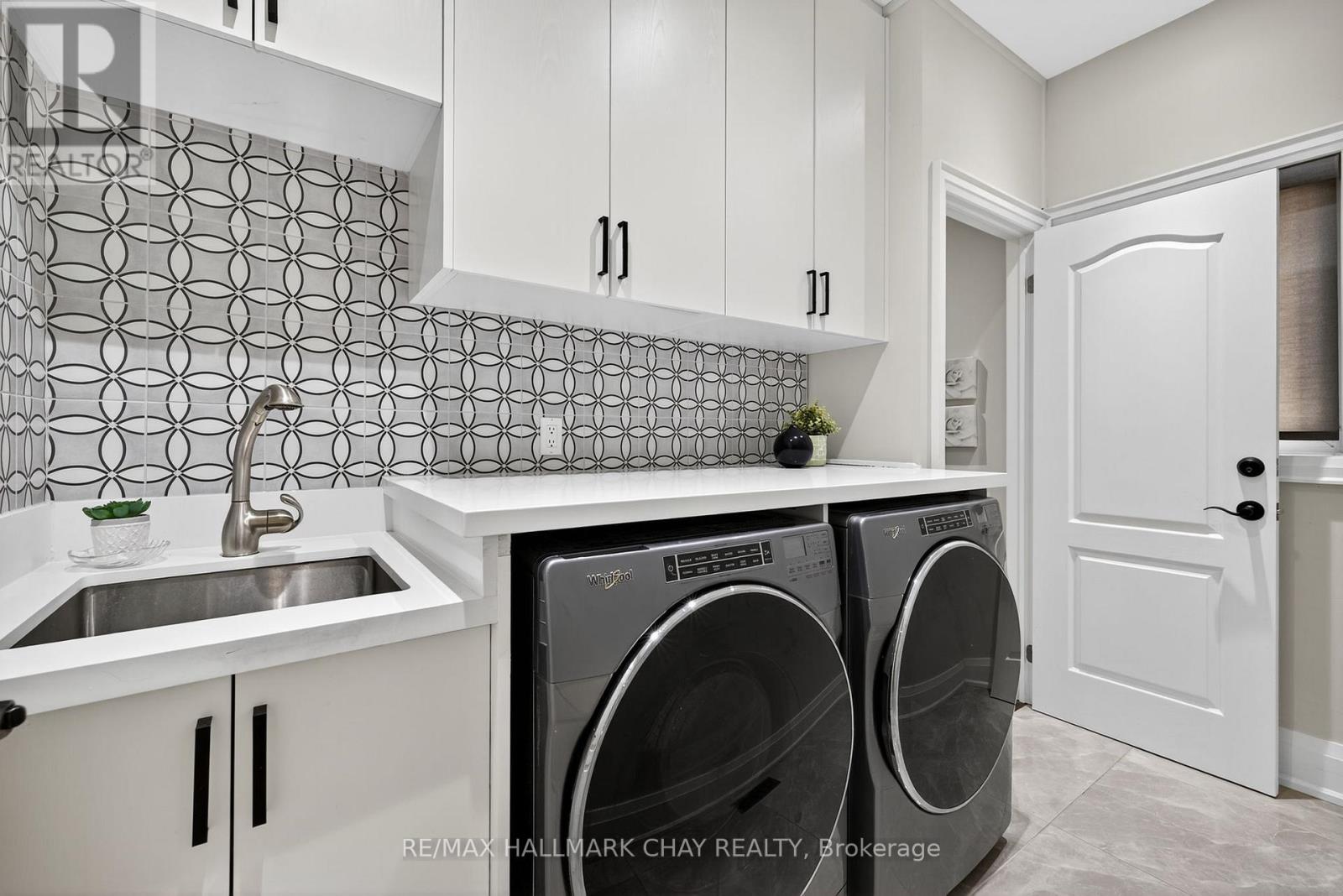 160 Golden Gate Circle, Vaughan, ON photo 18