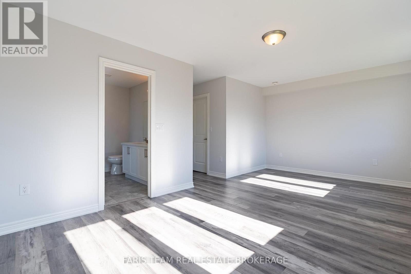 11 CHURCHLEA MEWS - 13