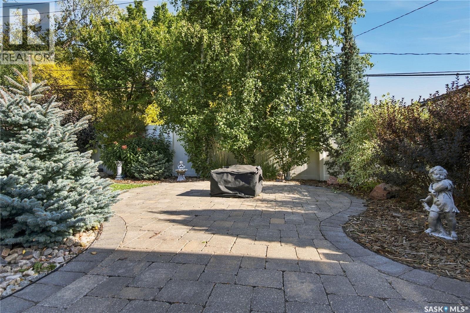3465 Angus STREET - 42