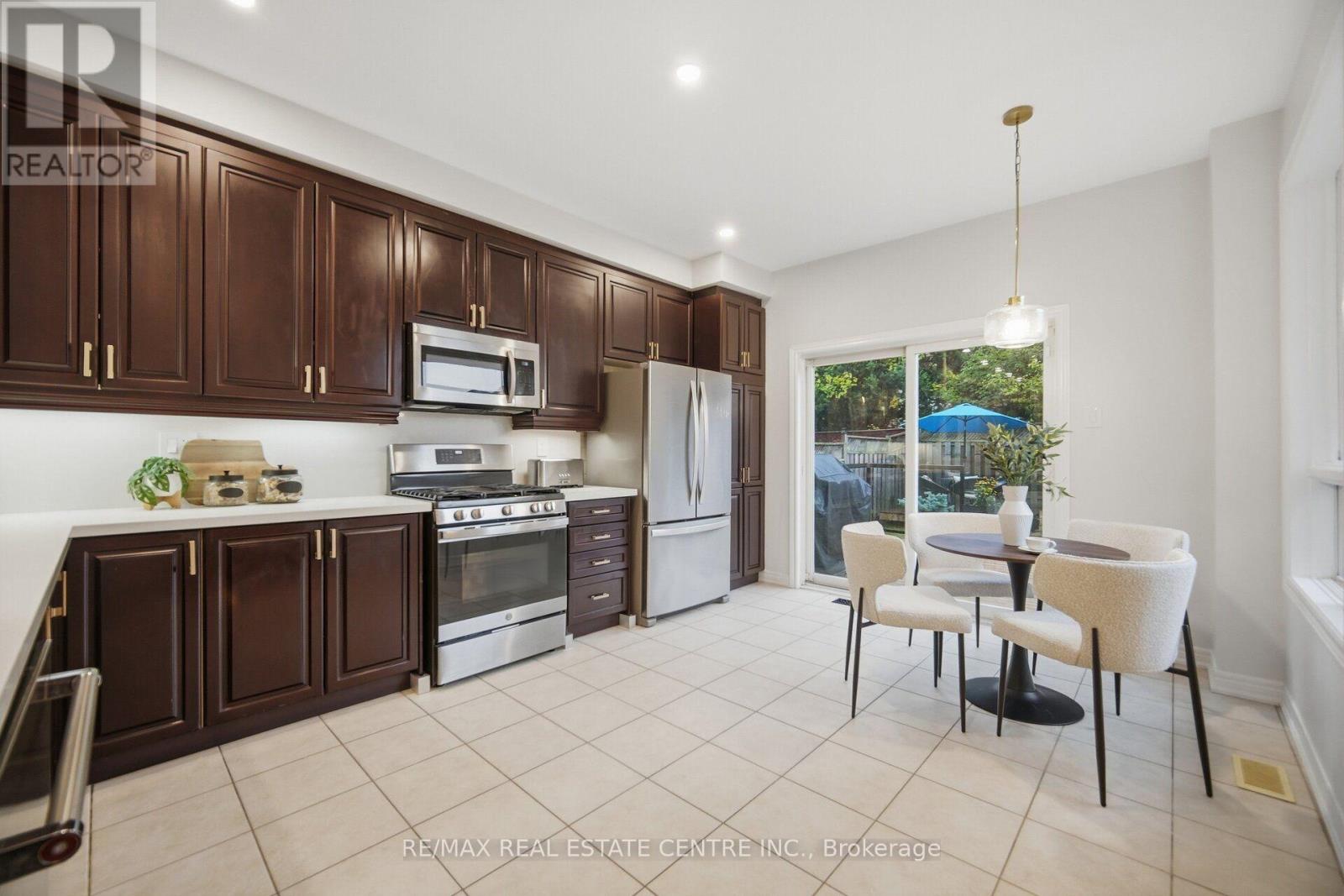4804 Glasshill Grove, Mississauga, ON photo 17