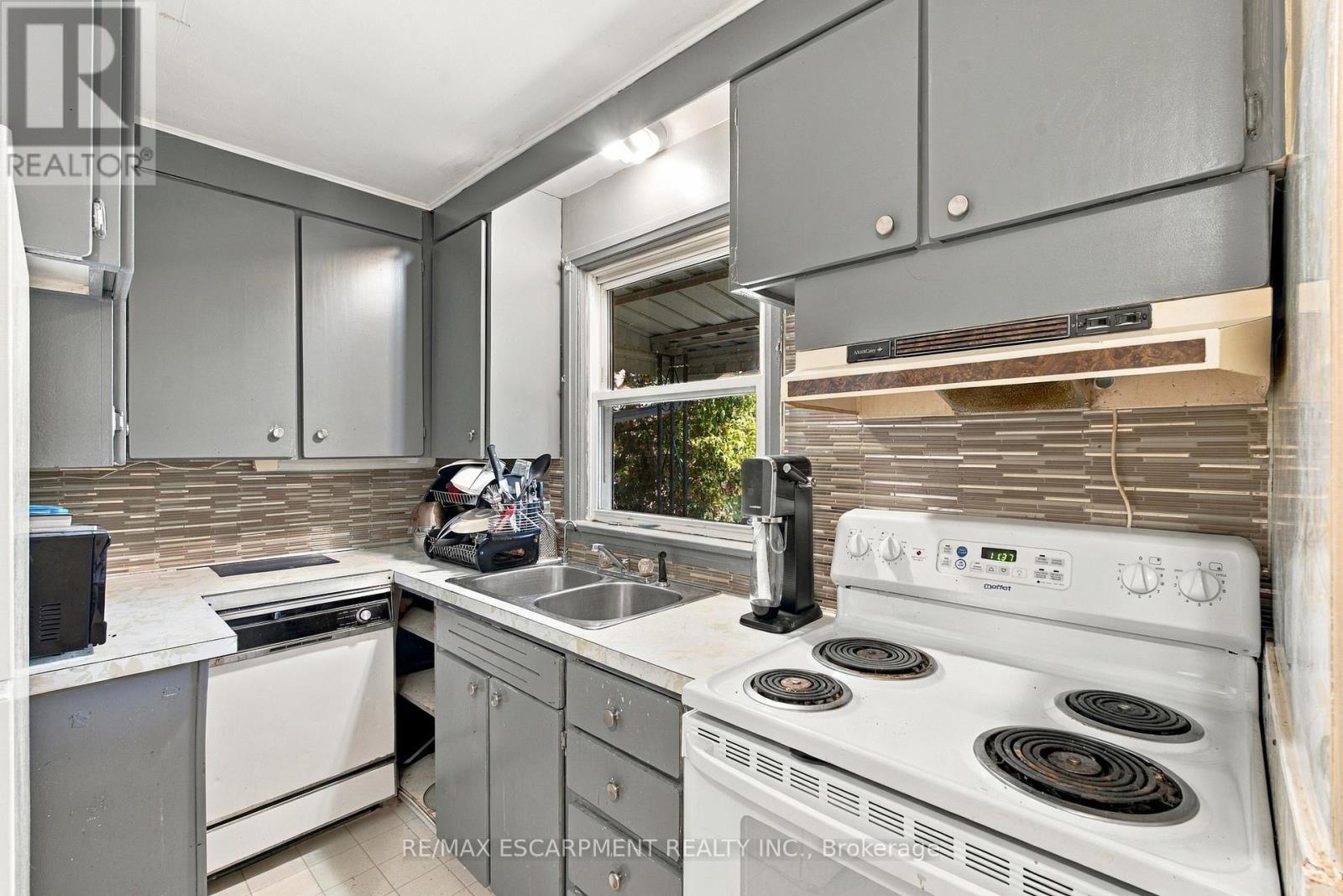 1054 Glendor Avenue, Burlington, ON photo 6