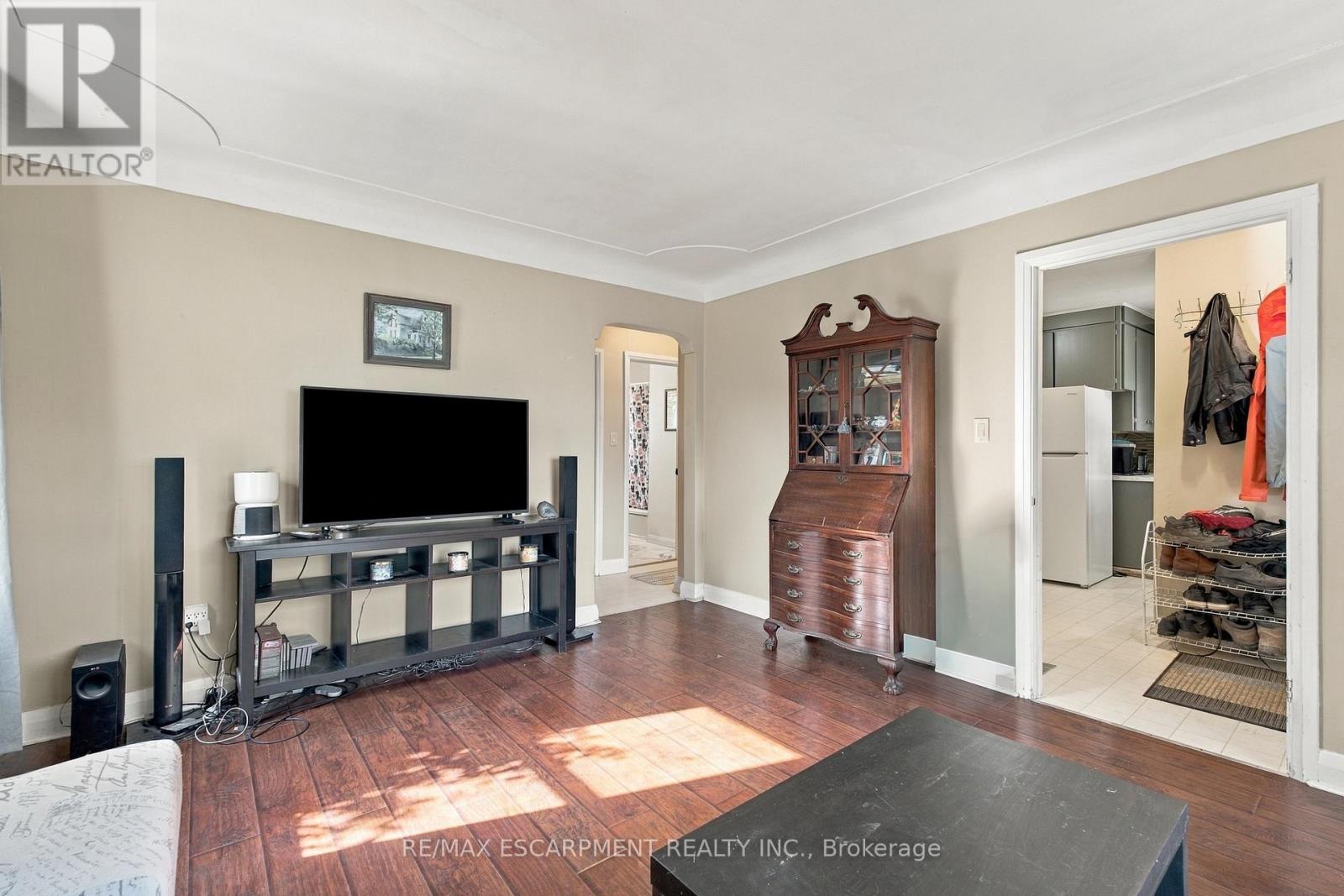 1054 Glendor Avenue, Burlington, ON photo 8