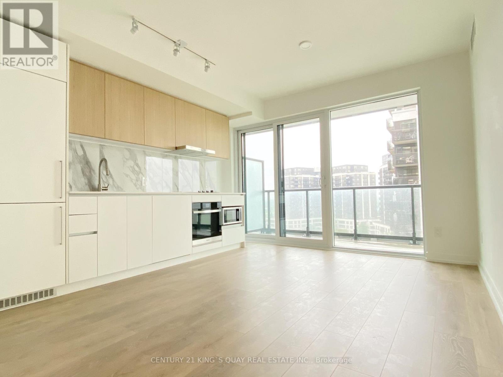 1100 Sheppard Avenue West — photo 10