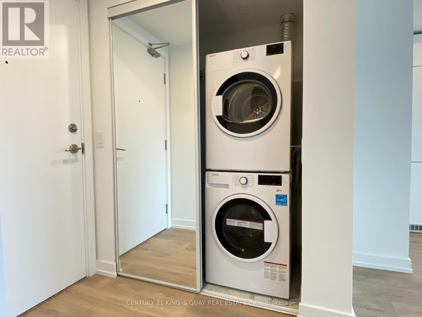 1100 Sheppard Avenue West — photo 16