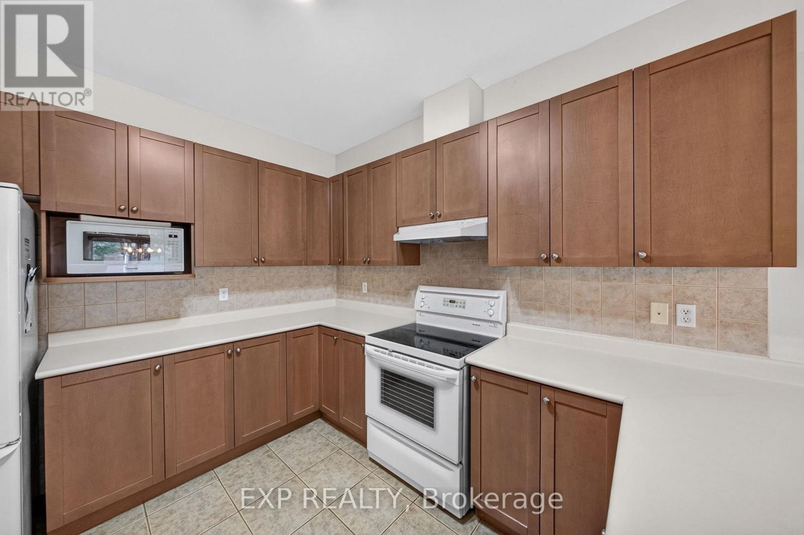 5281 Picketts Way, Burlington, ON photo 17