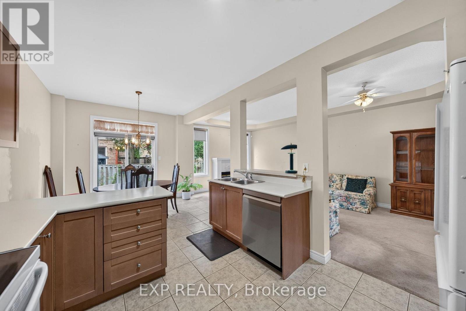 5281 Picketts Way, Burlington, ON photo 20