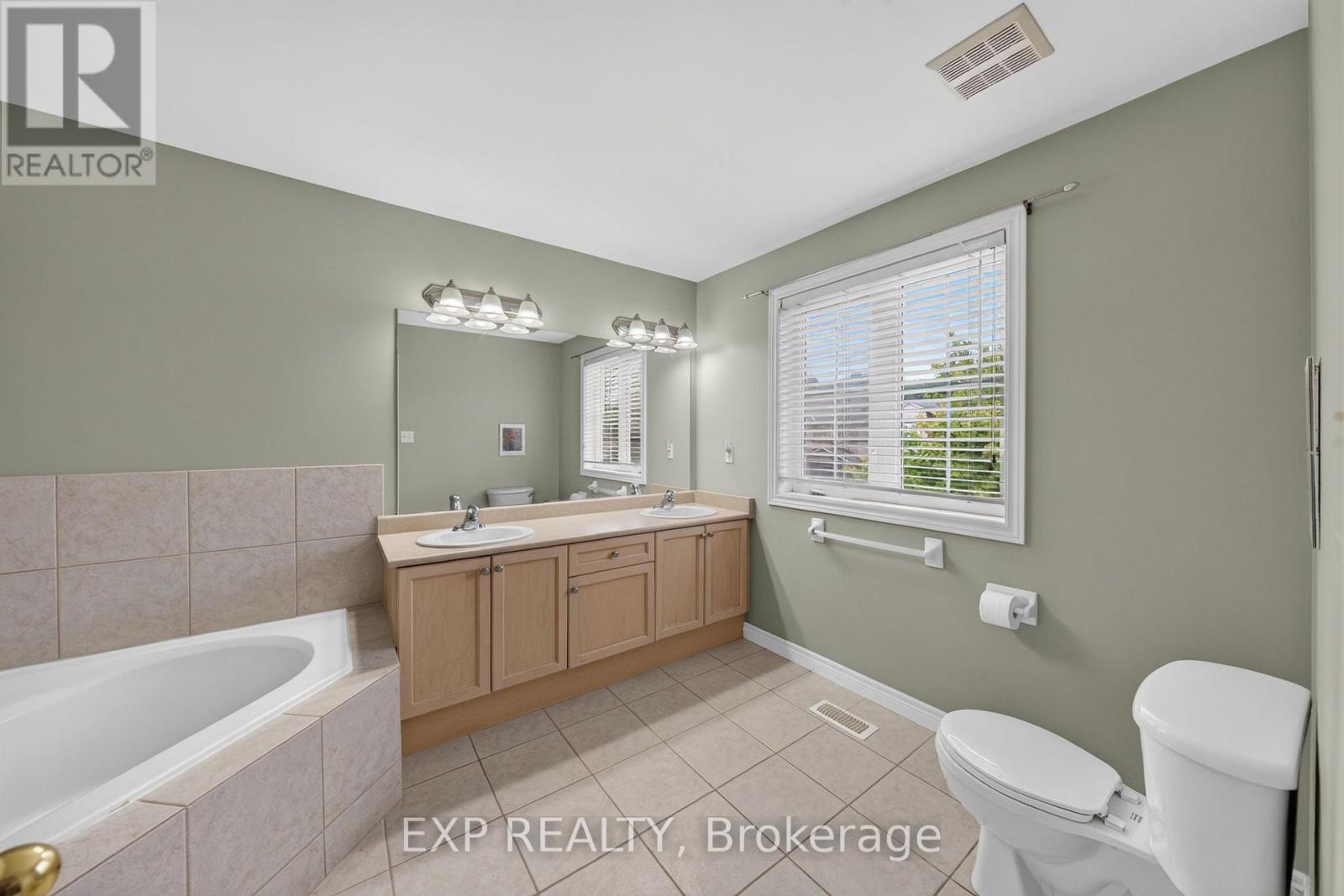 5281 Picketts Way, Burlington, ON photo 31