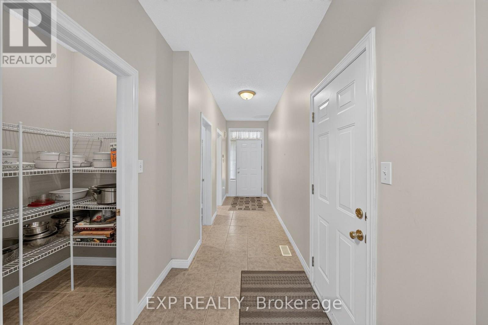 5281 Picketts Way, Burlington, ON photo 4