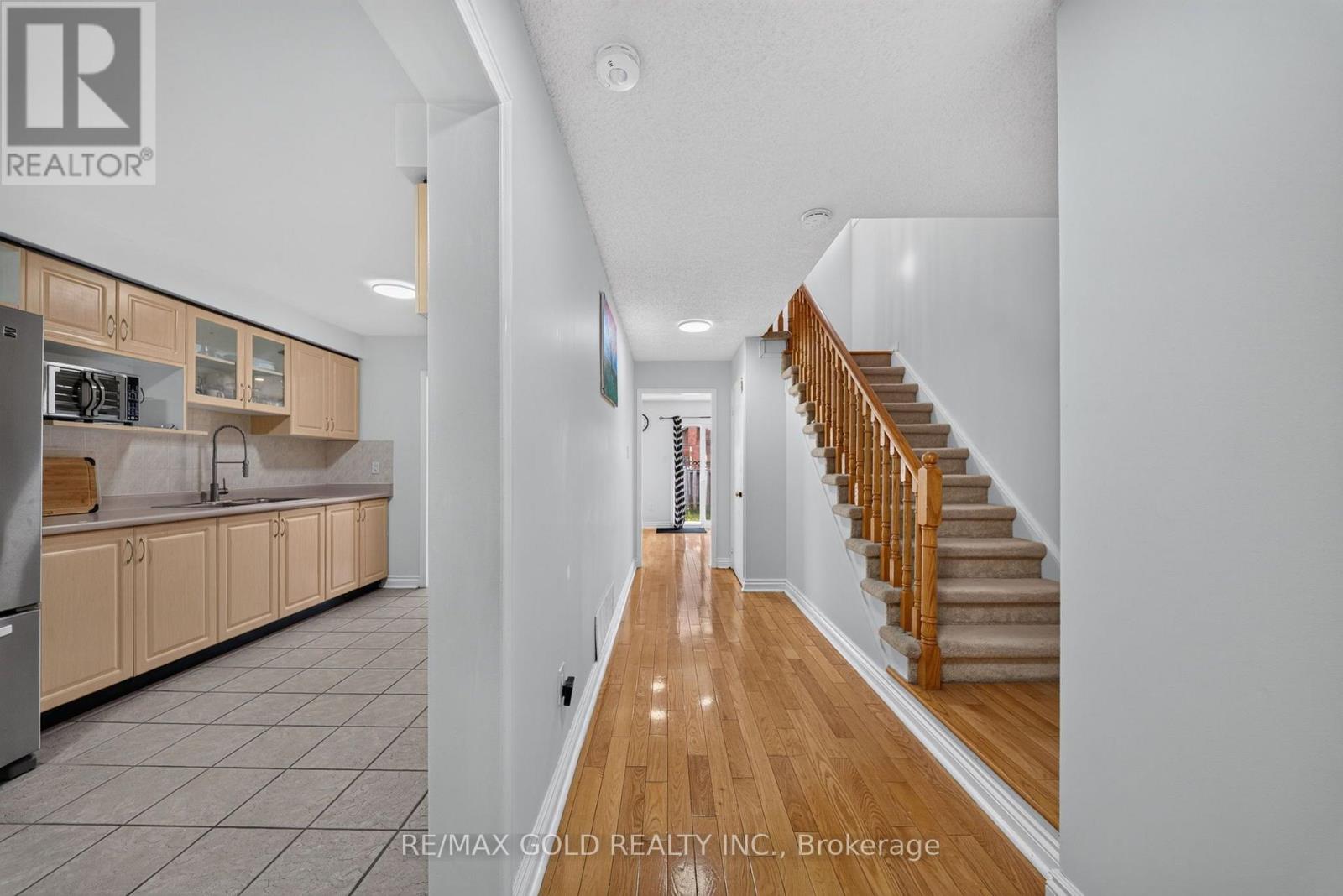 152 Bighorn Crescent, Brampton, ON photo 12