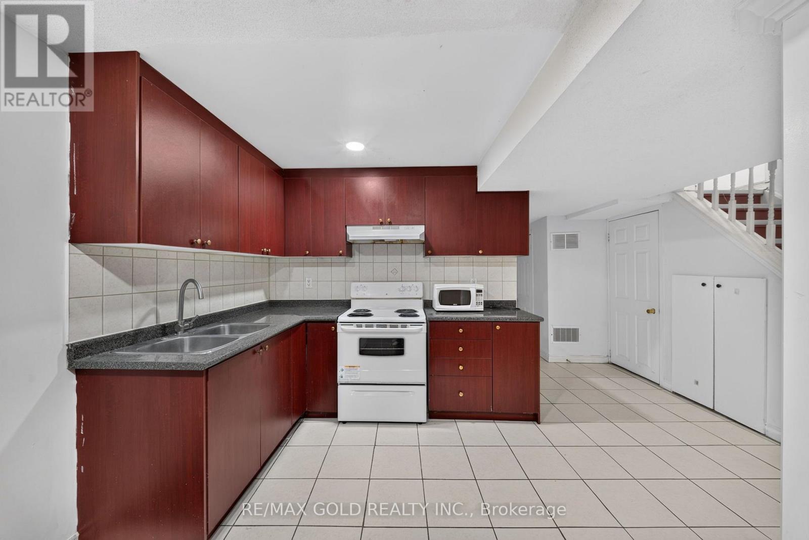 152 Bighorn Crescent, Brampton, ON photo 34