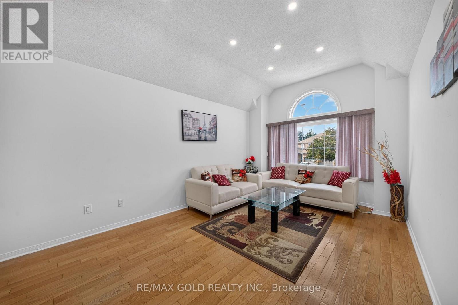 152 Bighorn Crescent, Brampton, ON photo 7