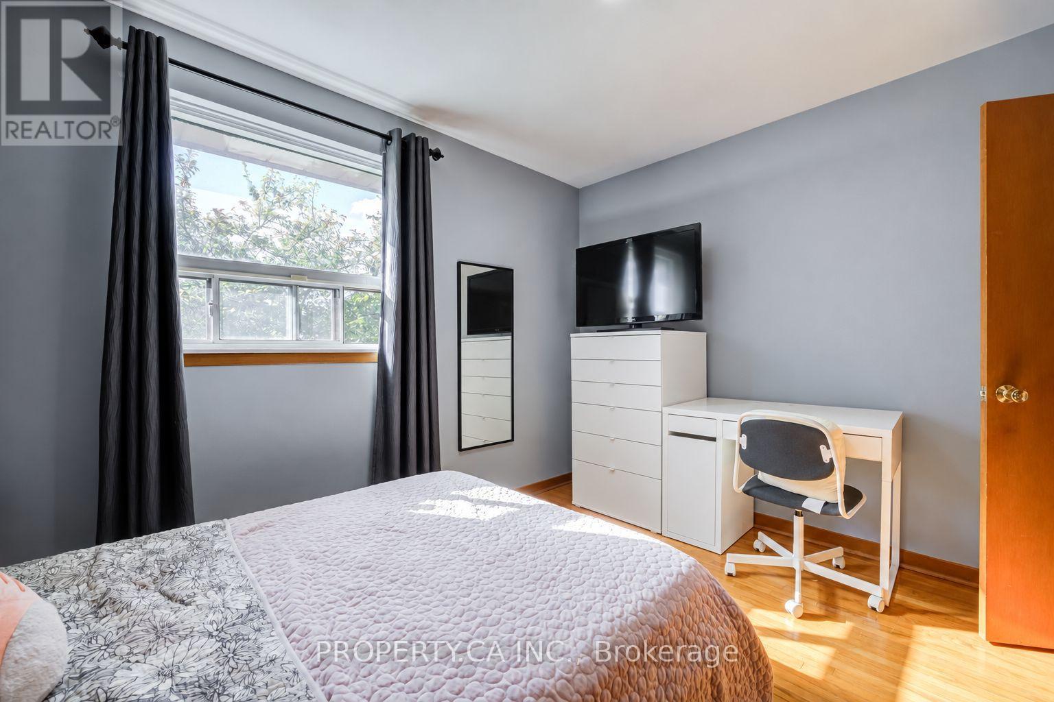28 Blue Springs Road, Toronto, ON photo 33