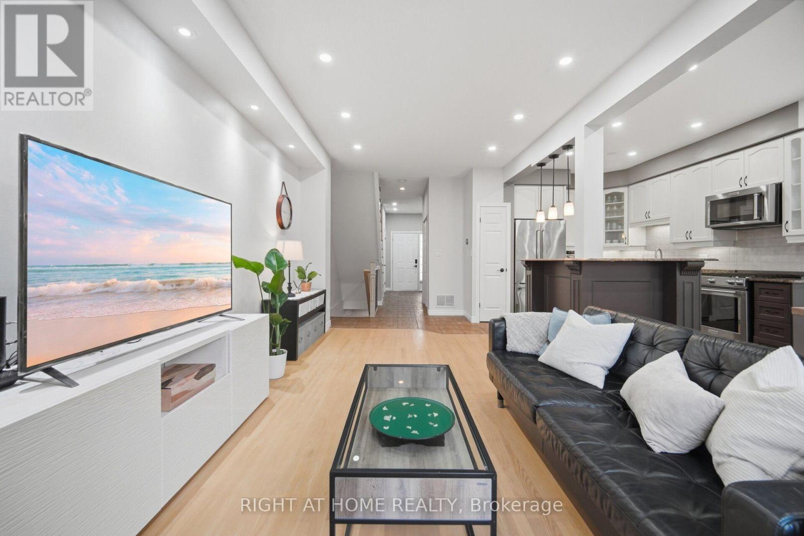 4089 MEDLAND DRIVE - 13