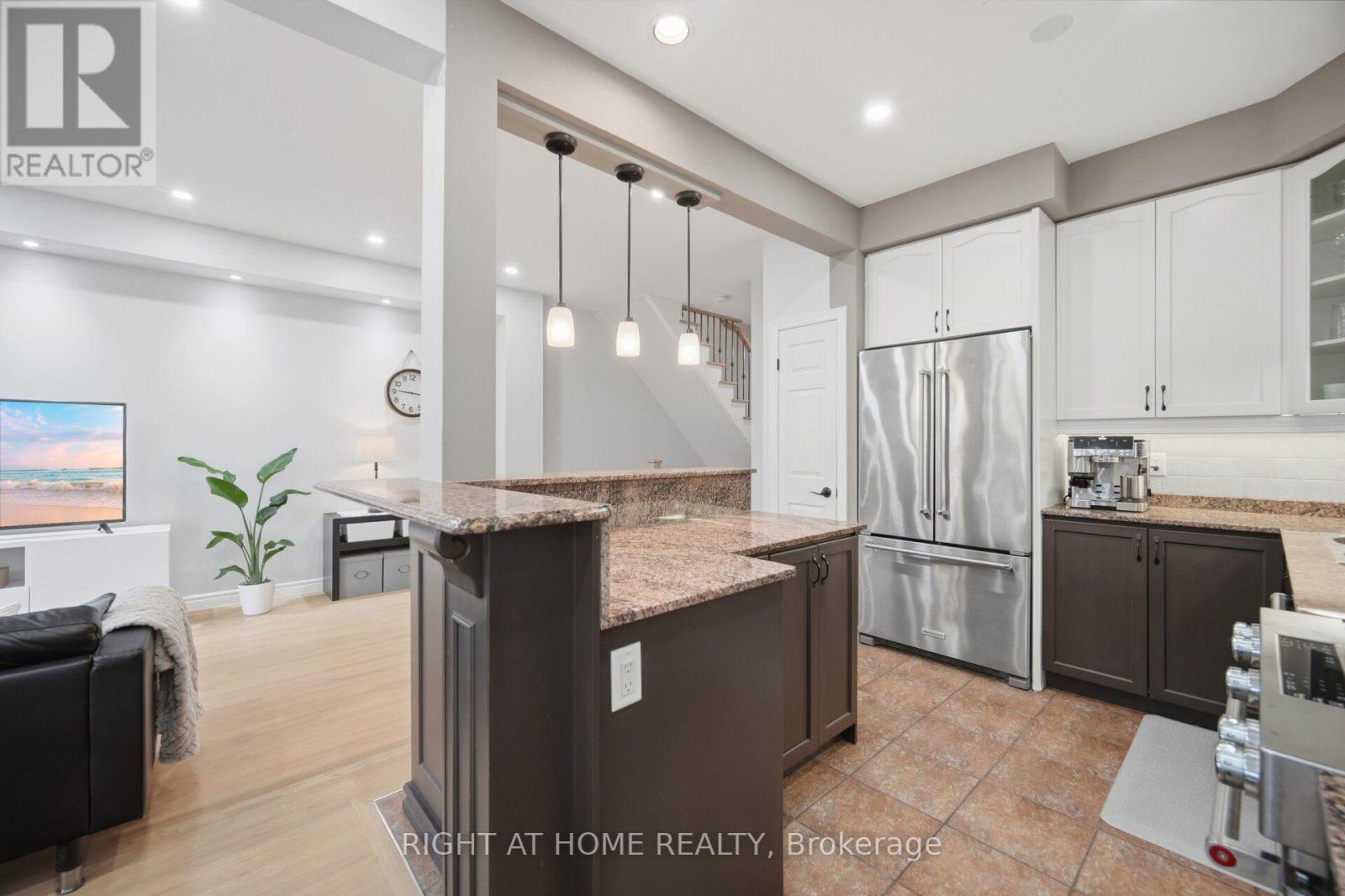 4089 MEDLAND DRIVE - 21