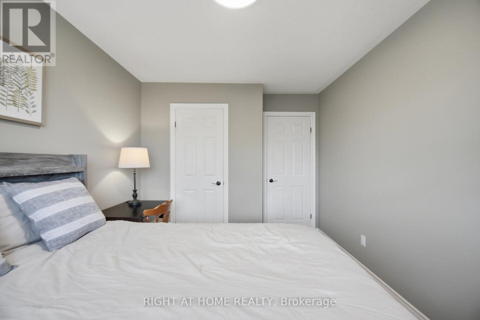 4089 Medland Drive, Burlington, ON photo 34