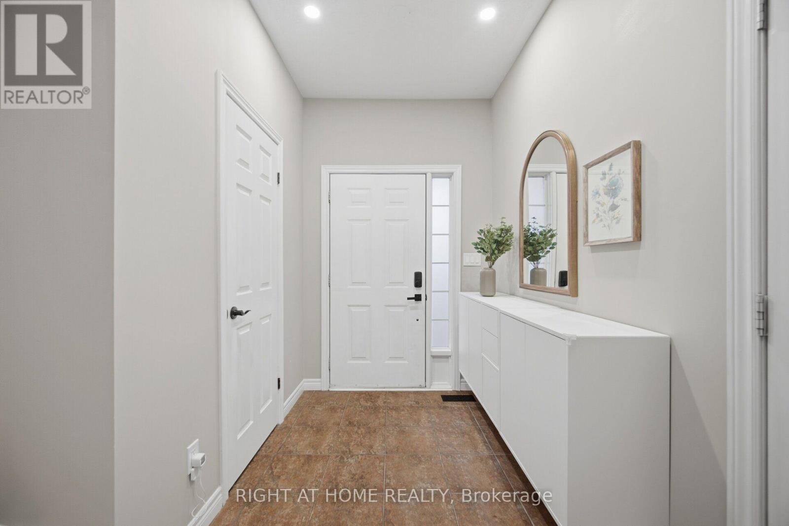 4089 Medland Drive, Burlington, ON photo 6