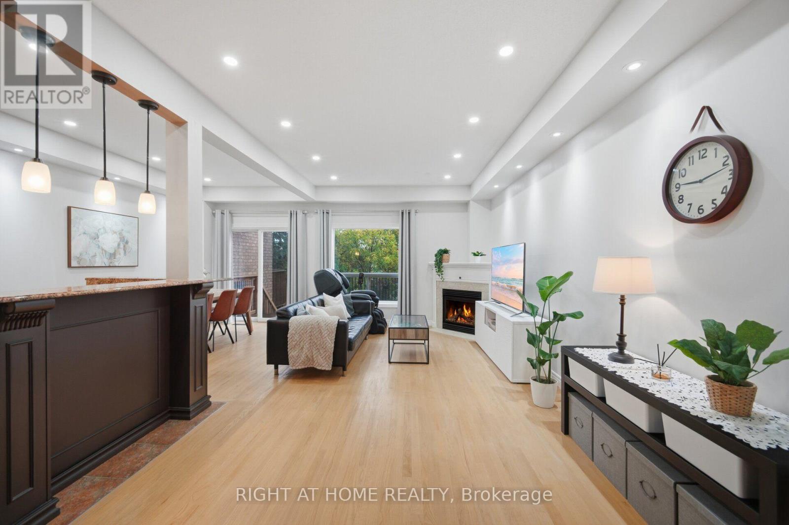 4089 MEDLAND DRIVE - 8