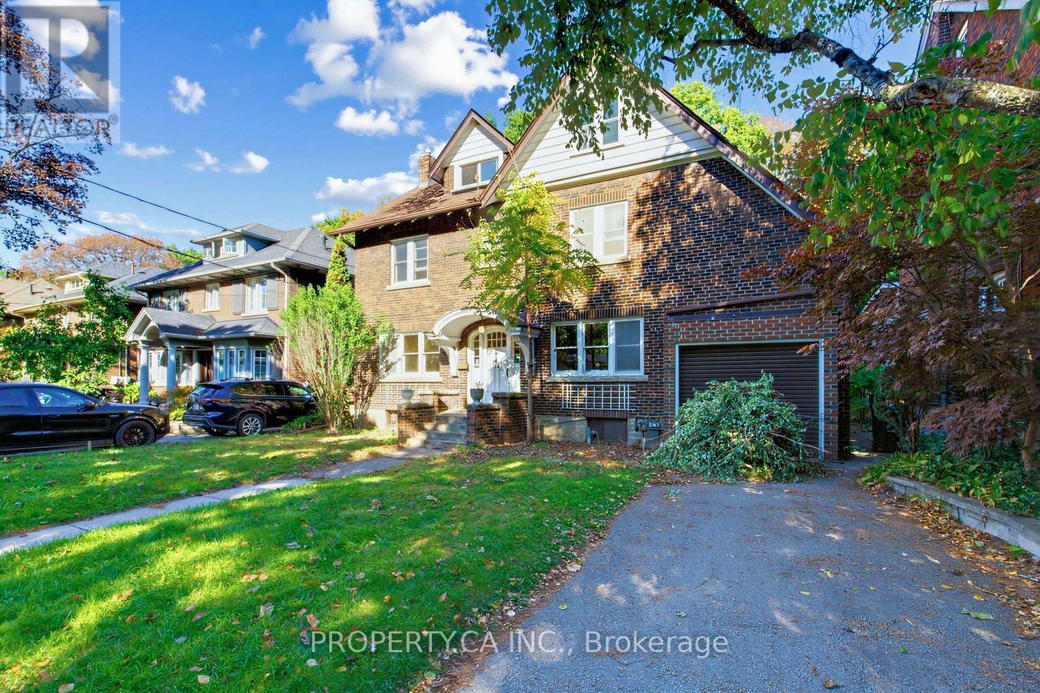 54 Baby Point Road