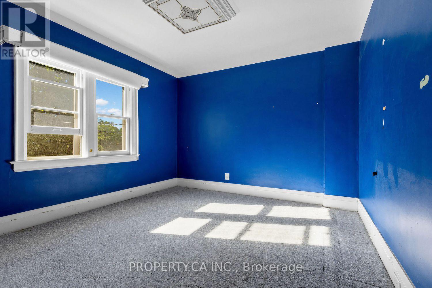 54 Baby Point Road — photo 29