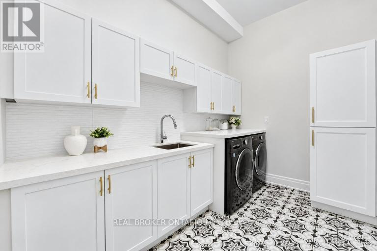 301 Martin Street — photo 23