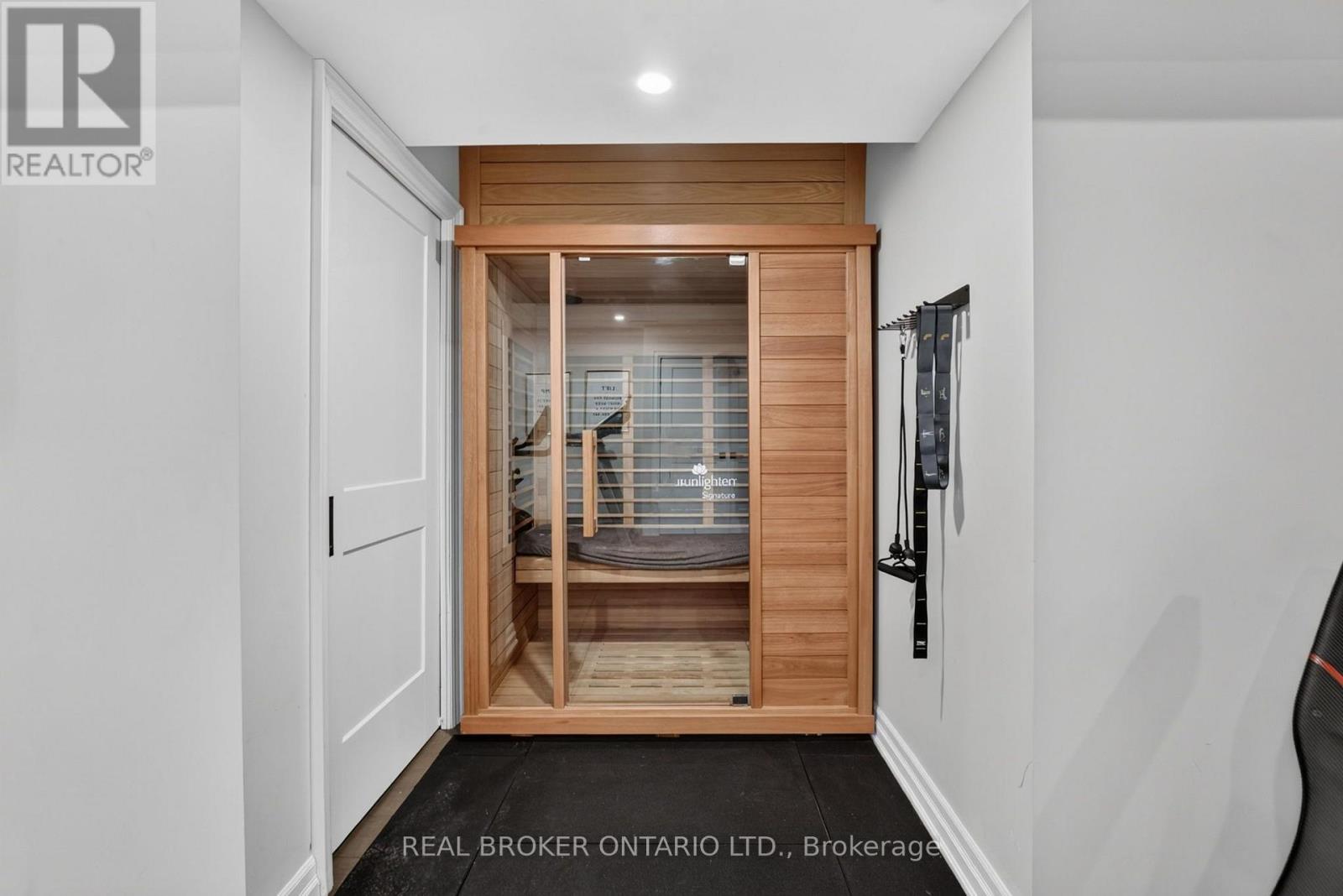 301 Martin Street — photo 46