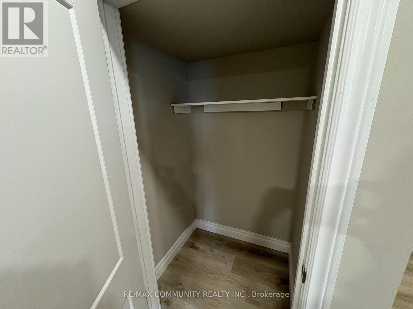 60 Saint Hubert Drive — photo 10