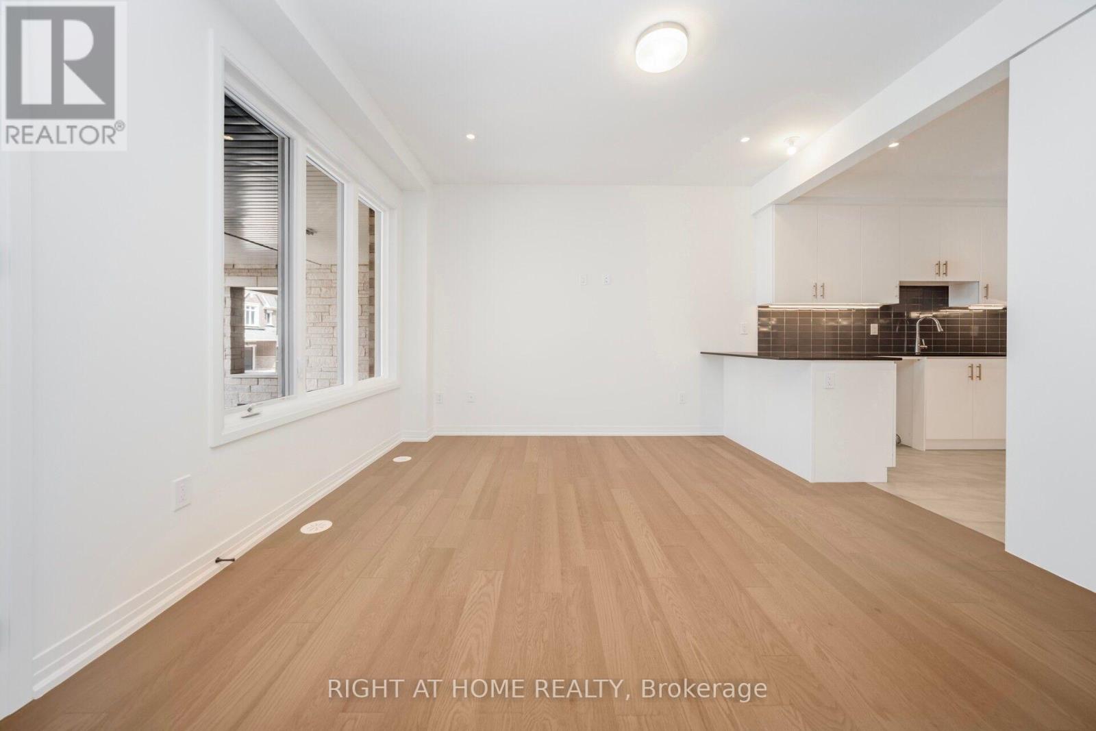 15 Kings Hill Drive — photo 10