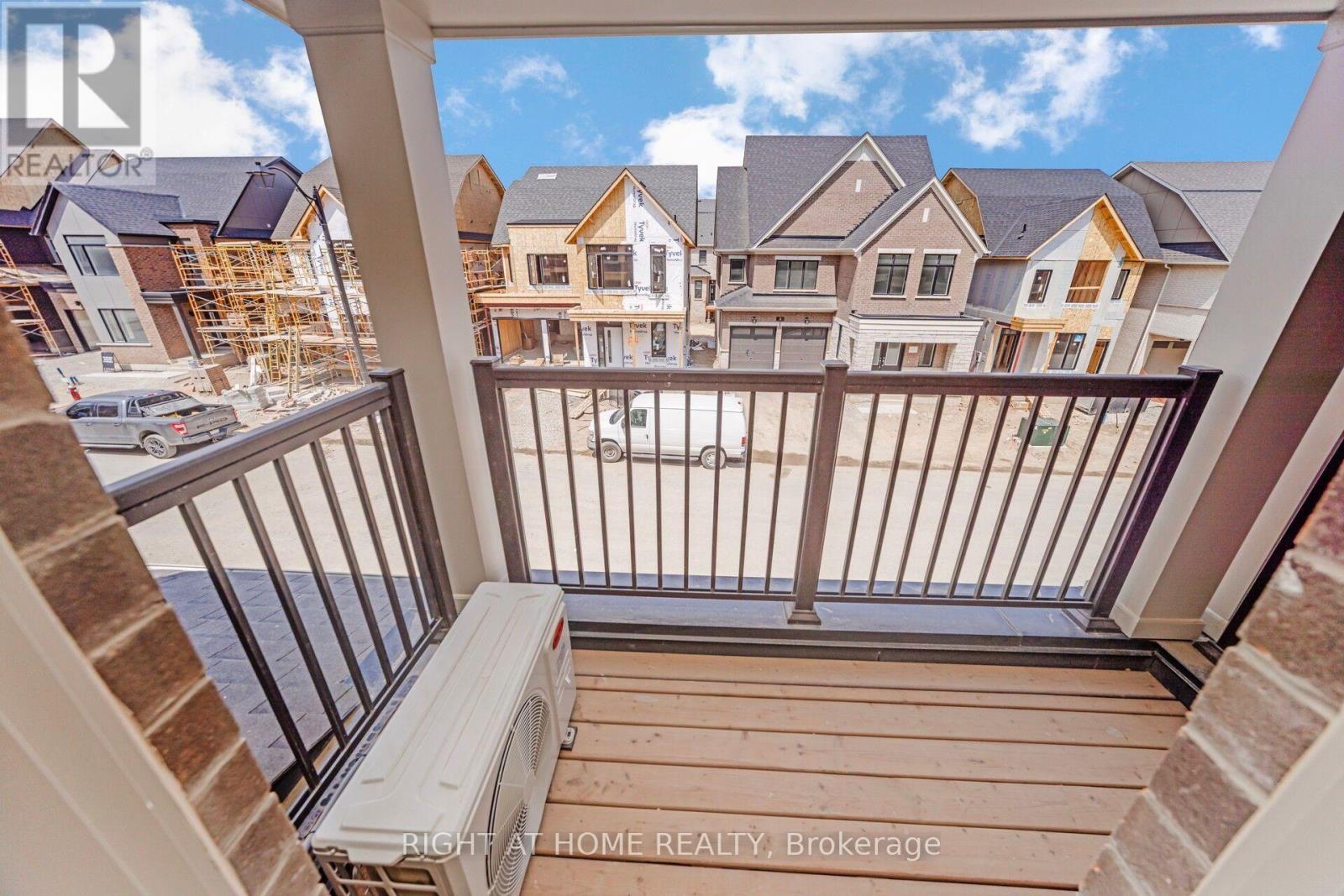 15 Kings Hill Drive — photo 23