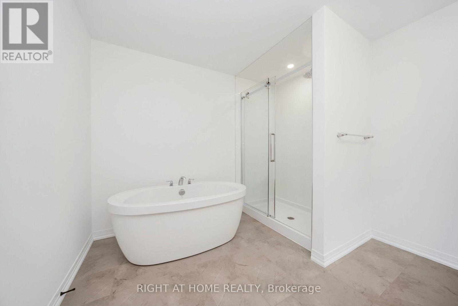 15 Kings Hill Drive — photo 30