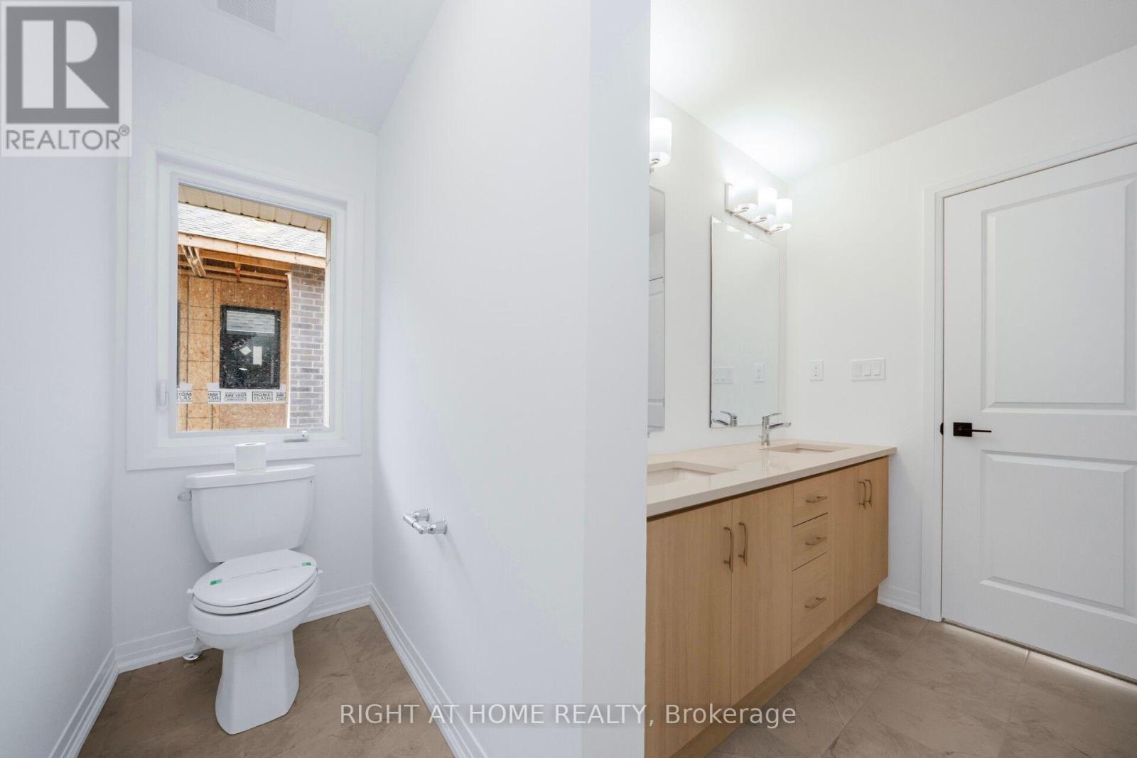 15 Kings Hill Drive — photo 32