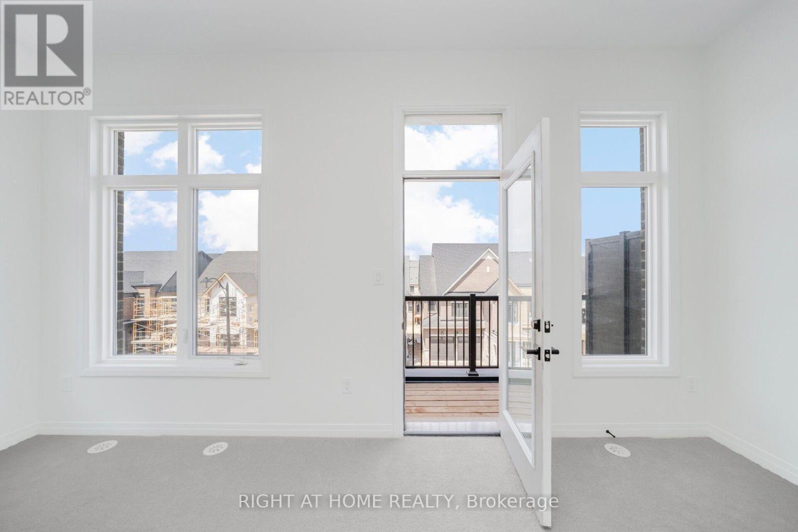 15 Kings Hill Drive — photo 33