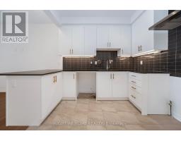 15 Kings Hill Drive, Brampton, ON L7A0B8 Photo 12