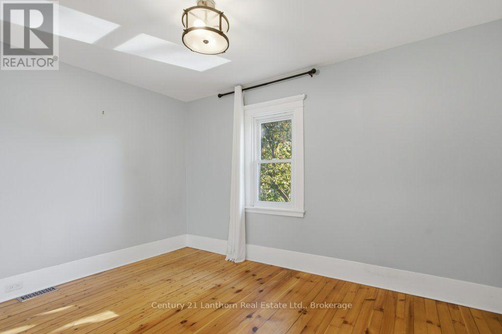 320 Grand Road — photo 29