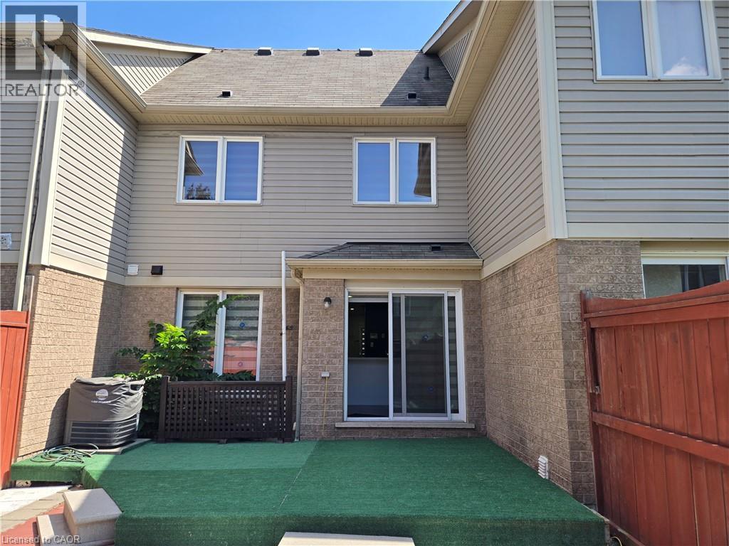 39 Newport Crescent — photo 20
