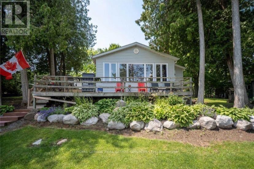 2365 Selwyn Bay Lane — photo 13