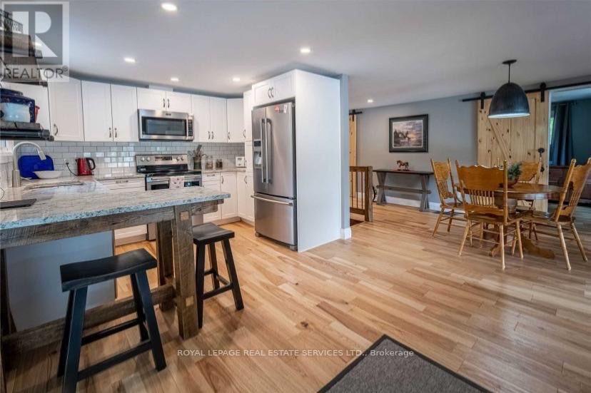 2365 Selwyn Bay Lane — photo 17