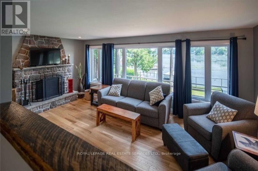 2365 Selwyn Bay Lane — photo 23